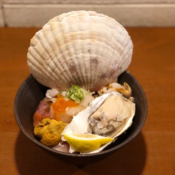 海神丼（ポセイ丼）