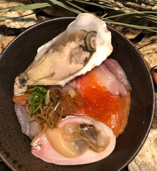 伏見桃山で海鮮丼